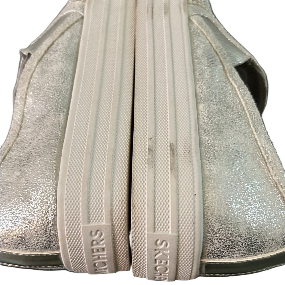 Skechers shiny Dancer bejeweled Slip-On with memory foam size 7 - Picture 3 of 4
